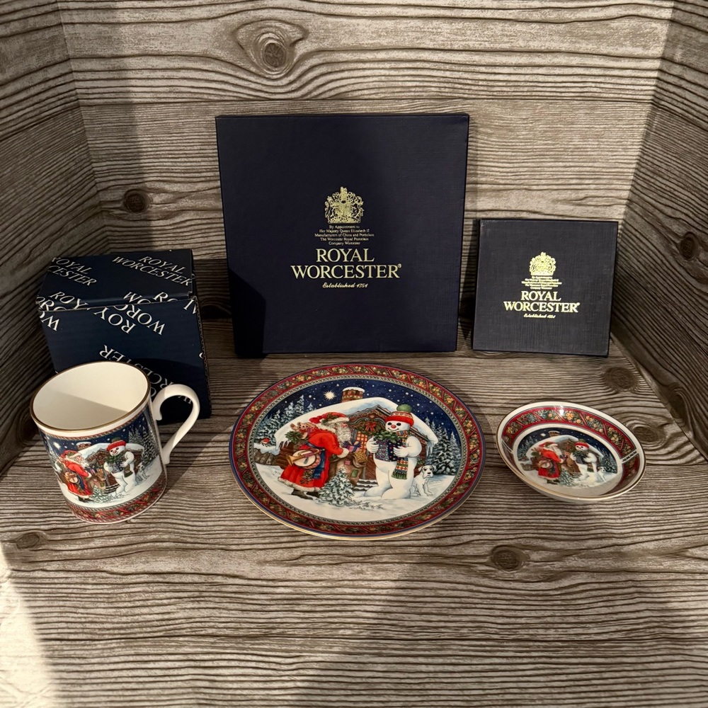 Royal Worcester Christmas Plate Mug Set Snowman Santa Holiday Porcelain w Box
